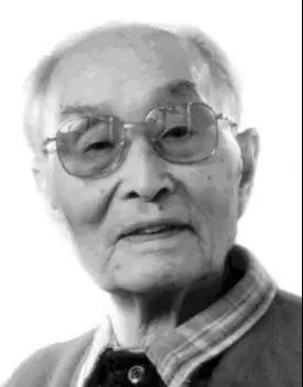 1987年，退伍老兵赵保群在家午休，政府人员却找上门，对他说：“别睡了，国防部长