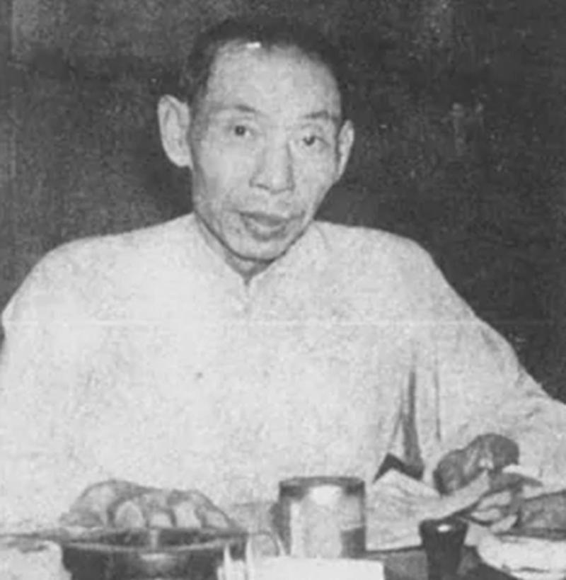 杜月笙在活埋我党人员汪寿华后，出现了各种各样离奇事件，吓得杜月笙在活埋汪寿华的地