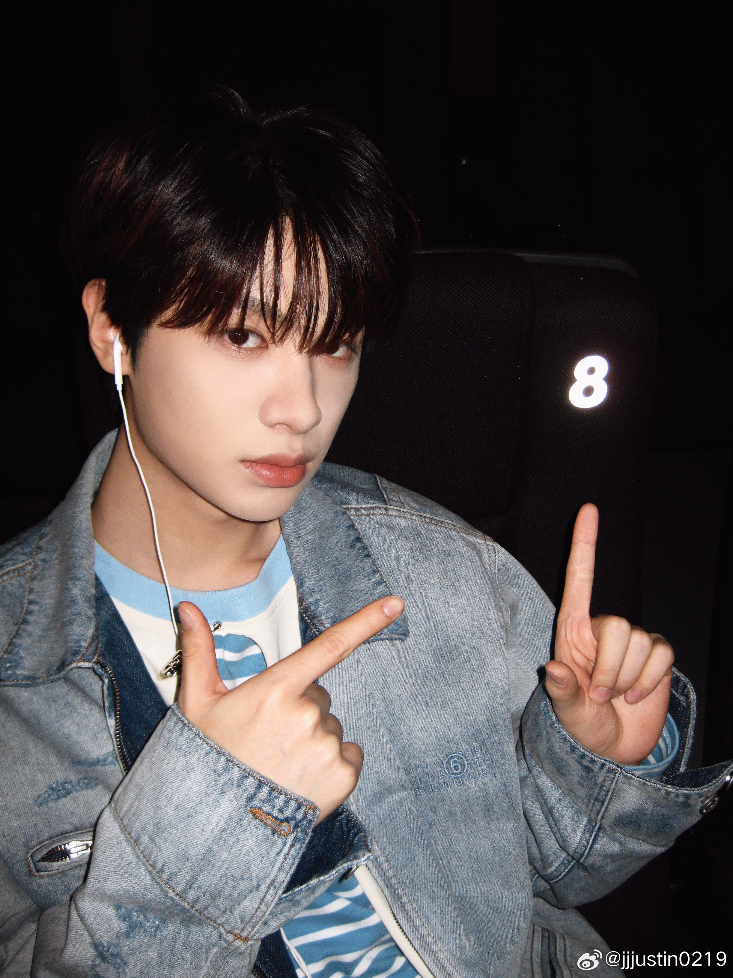 八周年快乐🥺ᗴ͜ꩰ(՞⸝⸝o̴̶̷̥᷅ ̫ o̴̶̷᷄⸝⸝՞) ꩰ͜ᗱ 