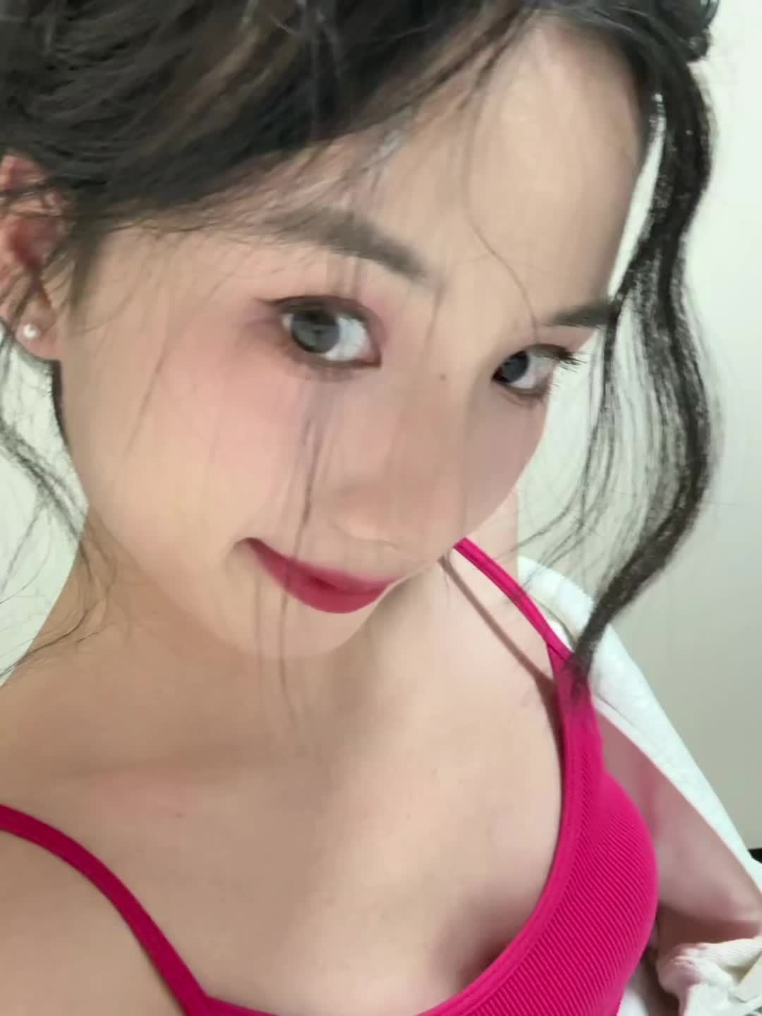 你小心🕶️
