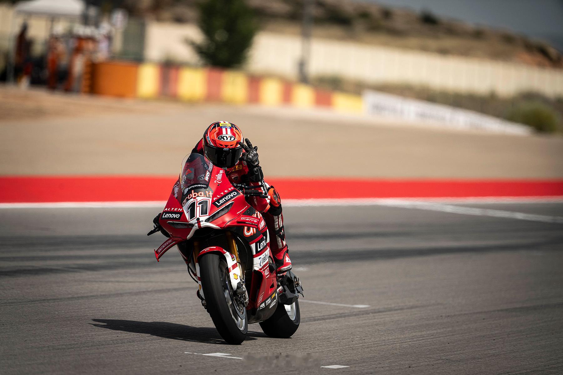 Wsbk阿拉贡测试：使用米其林轮胎的Superbike仅比倍耐力时代慢不到两秒！