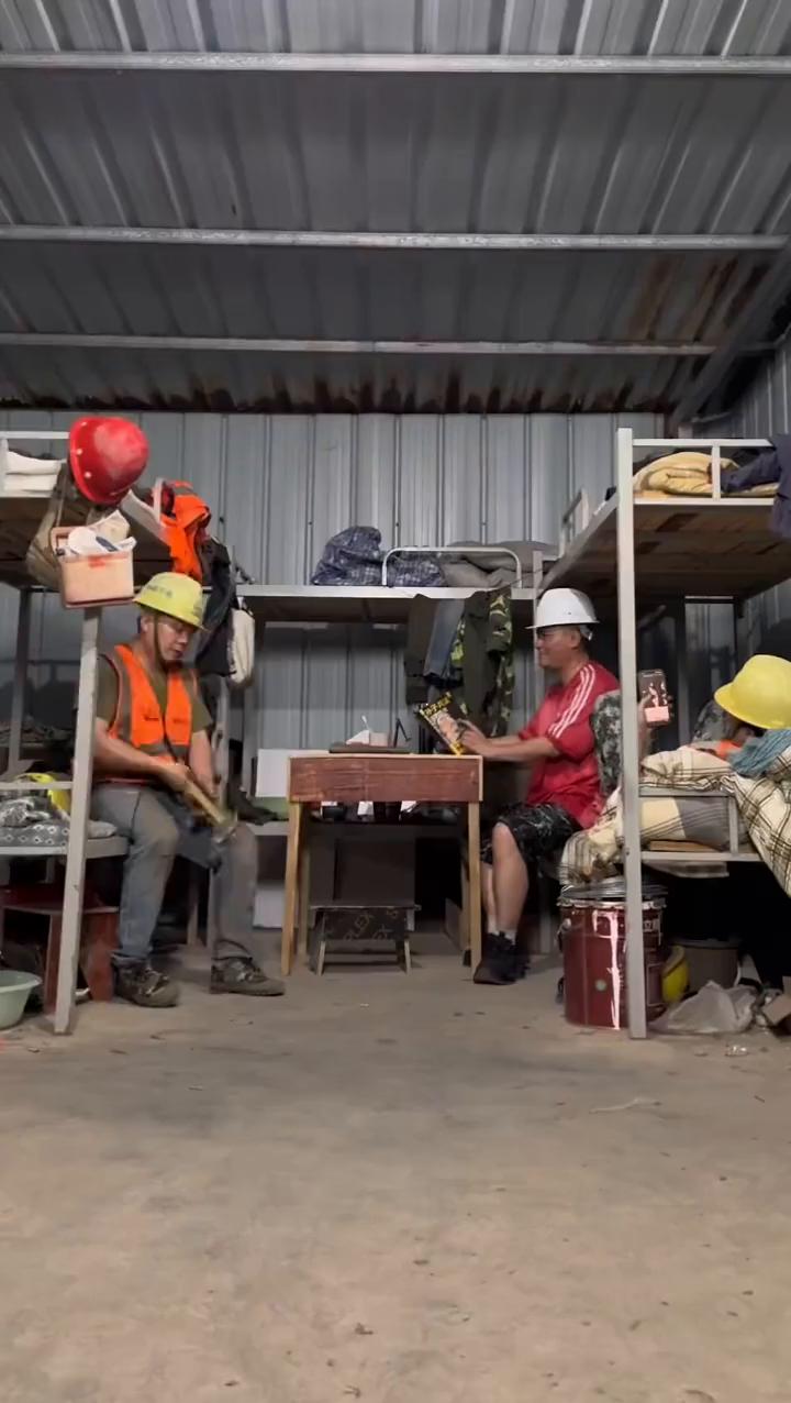 看看什么是真正的跳舞。