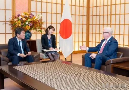 美国驻日大使代表总统支持高市早苗，这就是日本的底气，这就是美日狼狈为奸。美国驻日