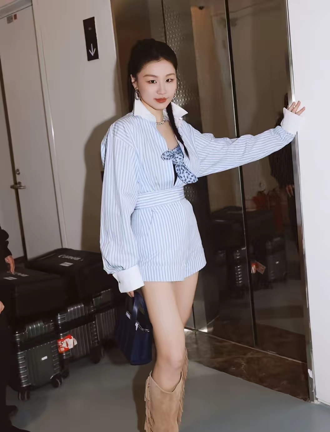 金靖最圈粉的是通透高情商，不雌竞、懂提携，大方包场支持好友新剧，把人情世故做到极