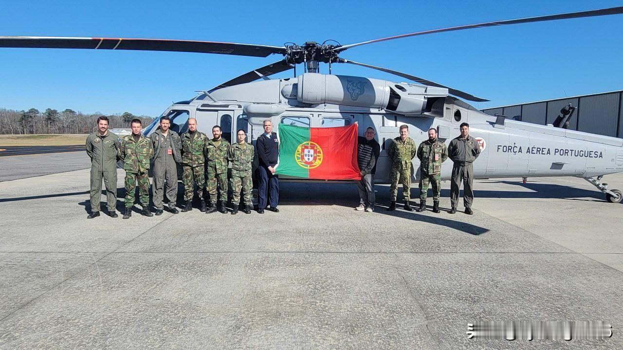 🚁🇵🇹🇺🇸 葡萄牙完成第六架UH-60黑鹰直升机的验收

1月28日，
