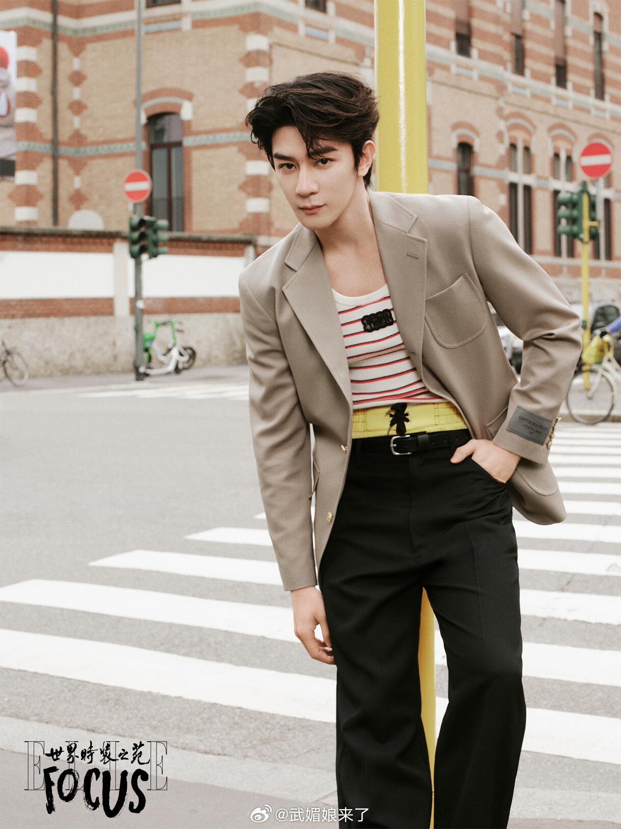 夏之光《ELLE FOCUS》电子刊封面大片阳光帅气的都市型男 