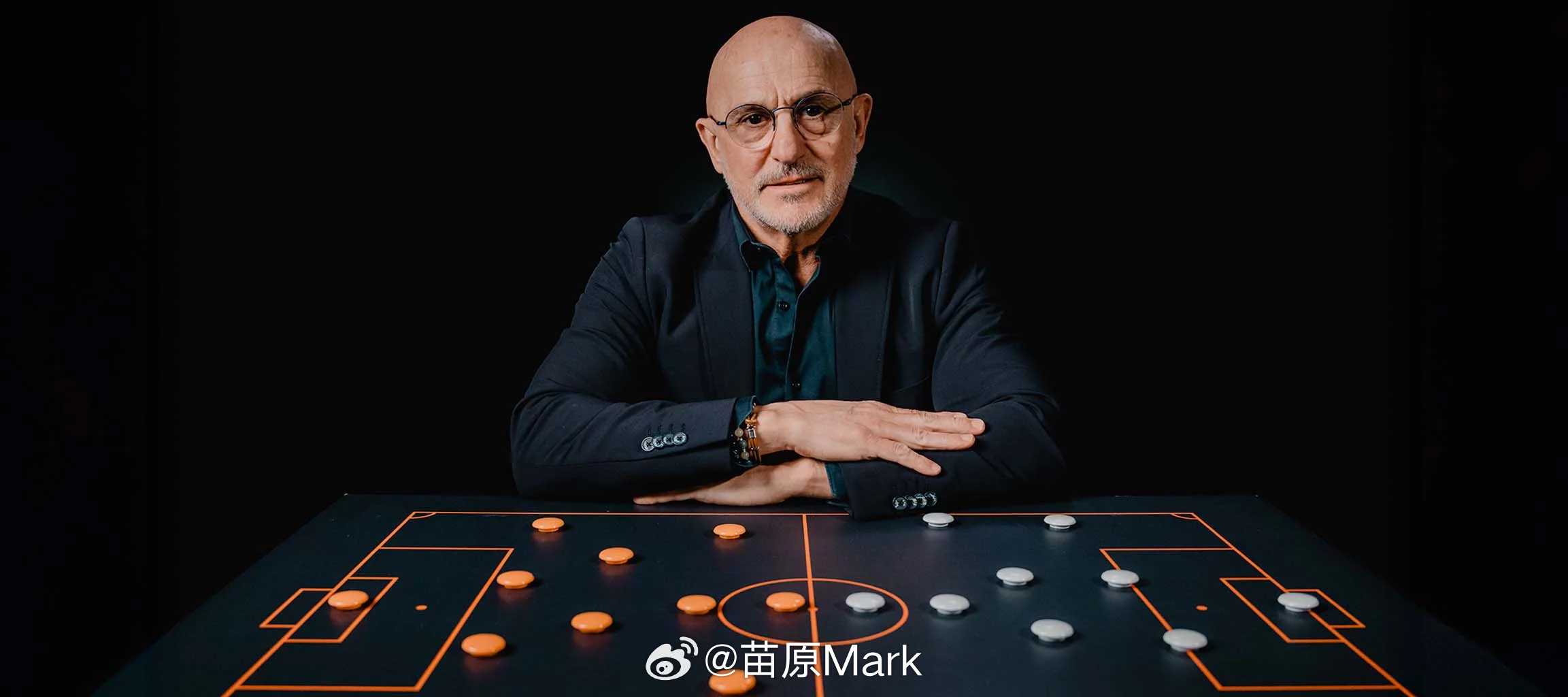 西班牙2比1比利时 老头子坏得很，讲课的时候留了一堆后招，下半场调整坑死一堆教练
