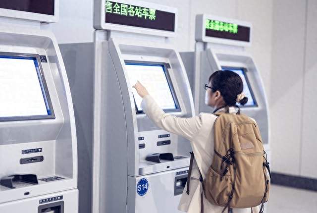 一车人都买错票！12306上新这个显示，不少人没留意