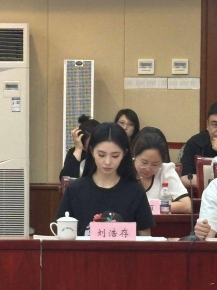主角爆尾效应电视剧主角座谈会上主创聊的全是干货，对角色的感情藏不住。品质和真心，