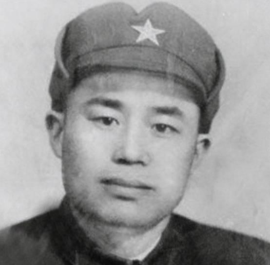 王近山1969年恢复军职无人敢接这位“王疯子”，许世友毅然站出表示：我要他！
1