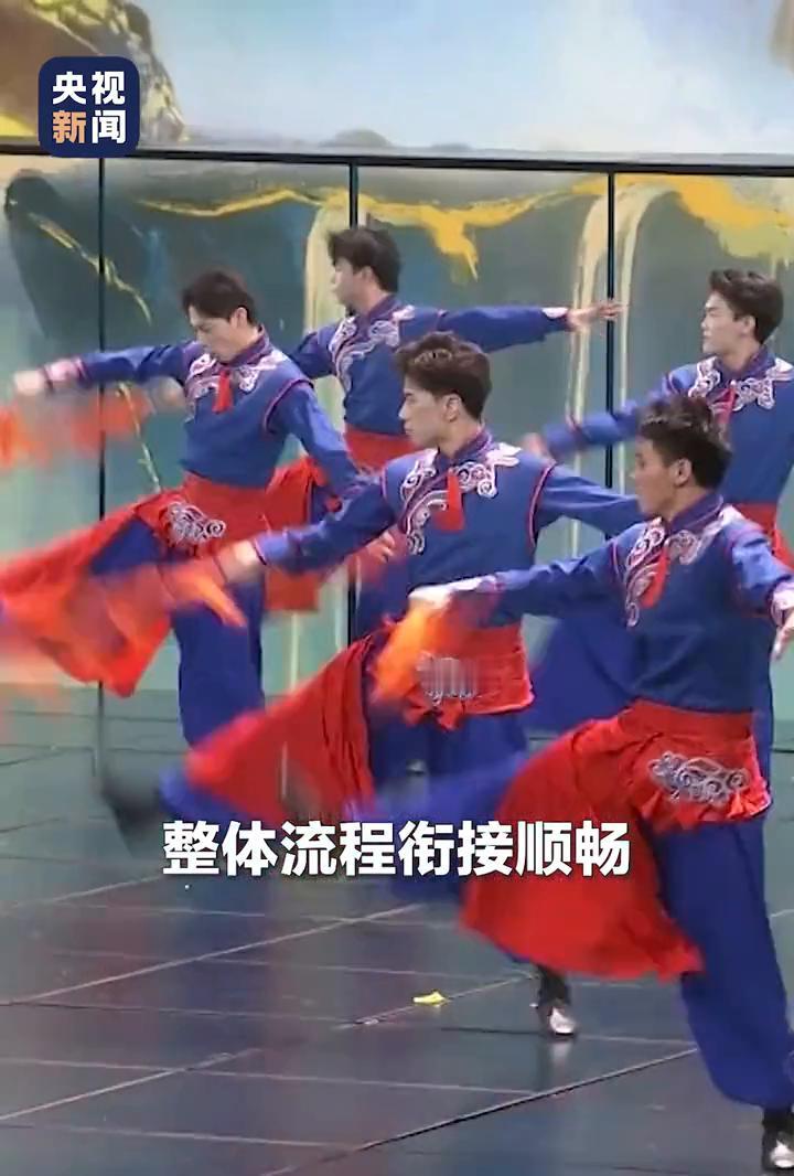 央视新闻。
中央广播电视总台《2026年春节联欢晚会》今天(17日)进行首次彩排