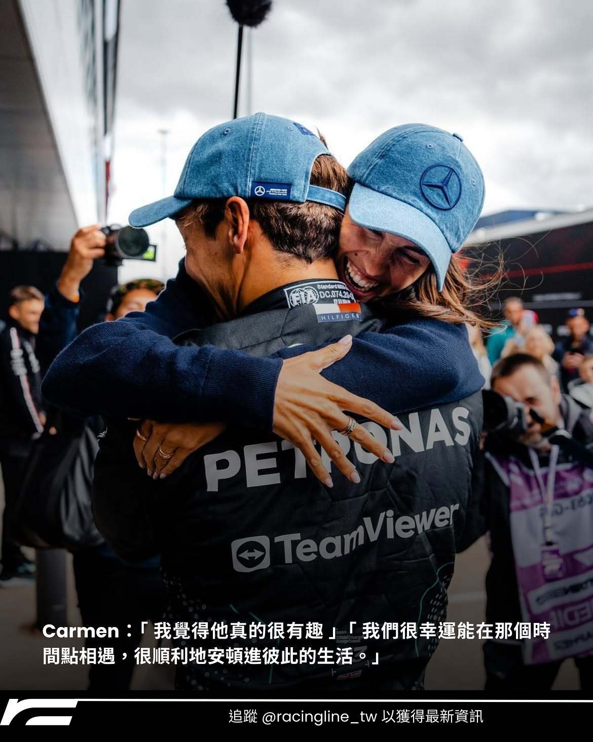 F1车手拉塞尔求婚成功 拉塞尔公开一组求婚照片，INS里没有长篇文字，只留下「?