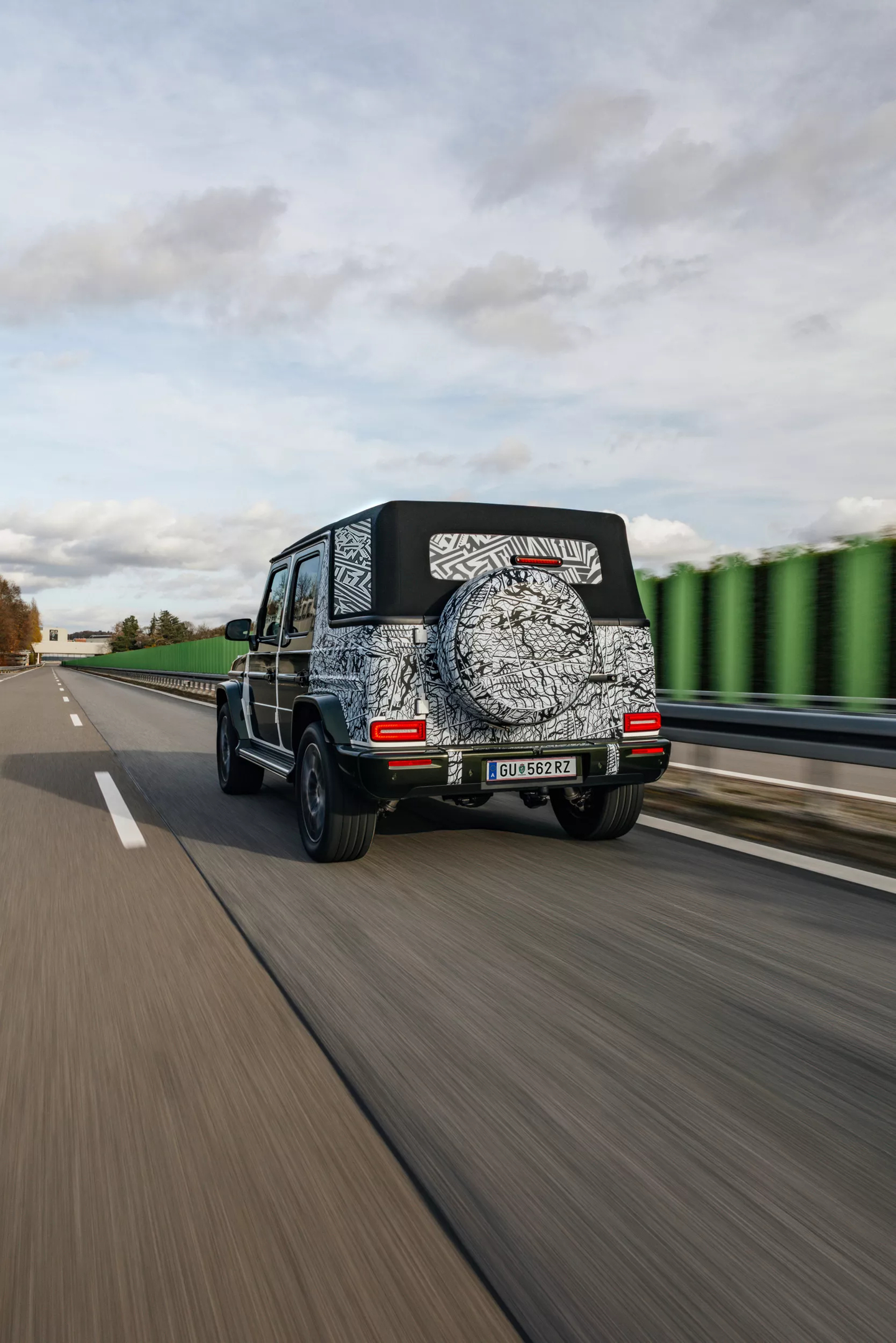 【梅赛德斯-AMG G-Class Cabrio 敞篷版新图放出】汽车媒体 Ca