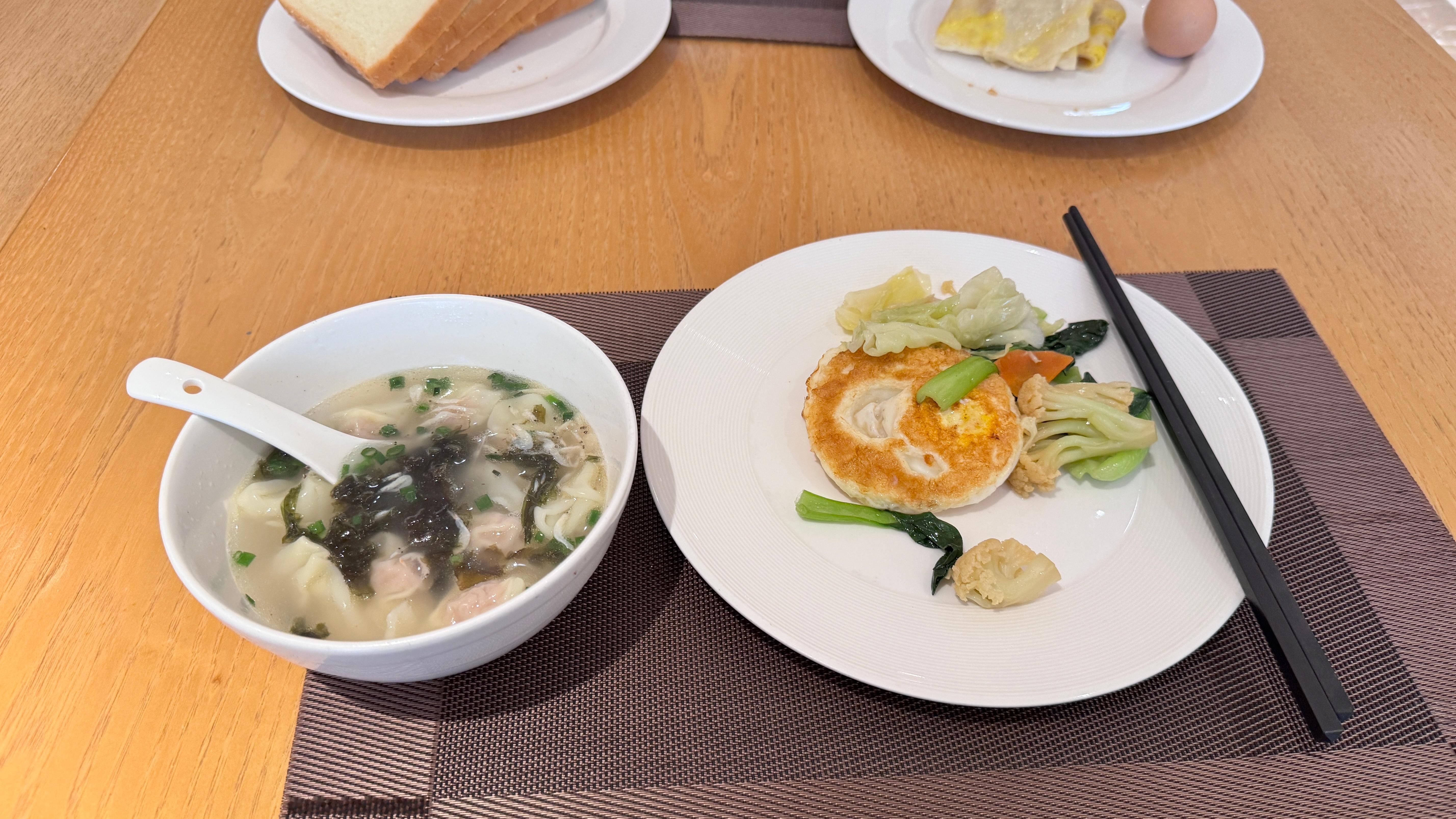 吃完回北京咯 想家了 家里有十几个快递等着拆 