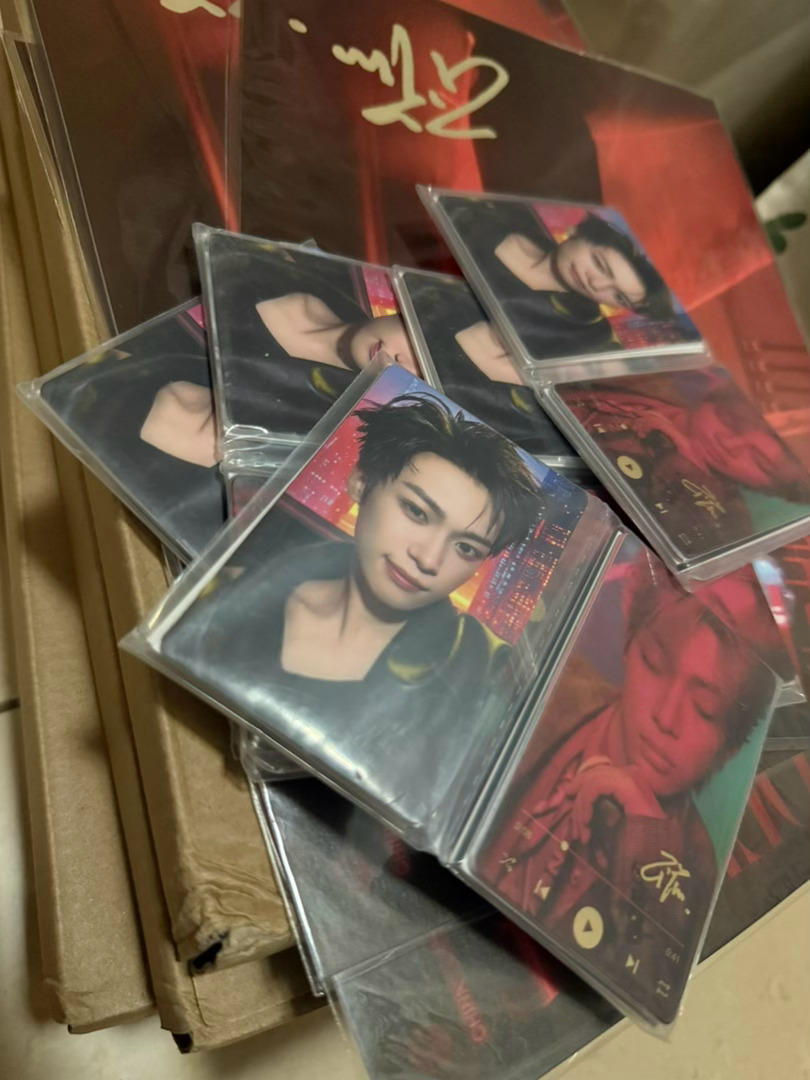 哦我不是进货杂志的是吧那我怎么有五套呢 