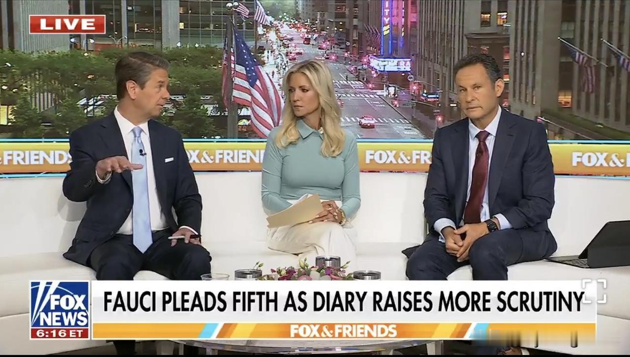 🇺🇸前白宫新冠疫情协调员承认，民主党执政的州实施严厉的封锁措施是出于政治目的