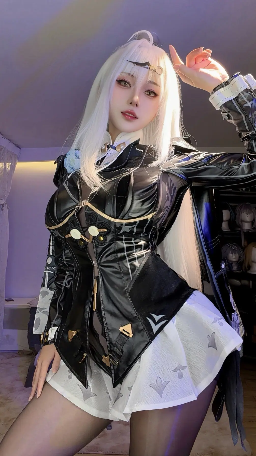 不许叫我虾线师傅。