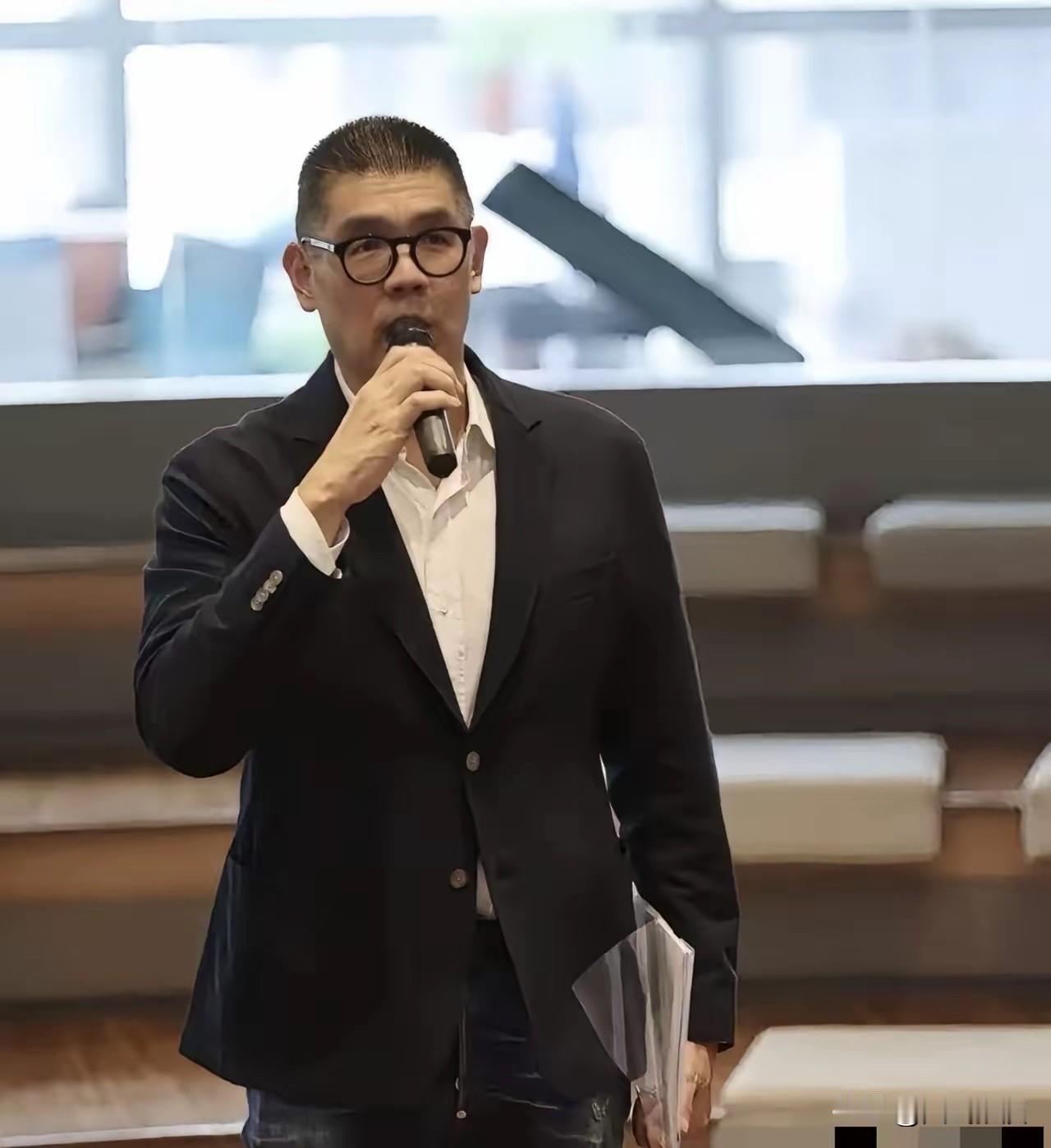 连胜文5月17日在脸书发文，没想到说了这样一段话

岛内有人终于把实情讲了出来，