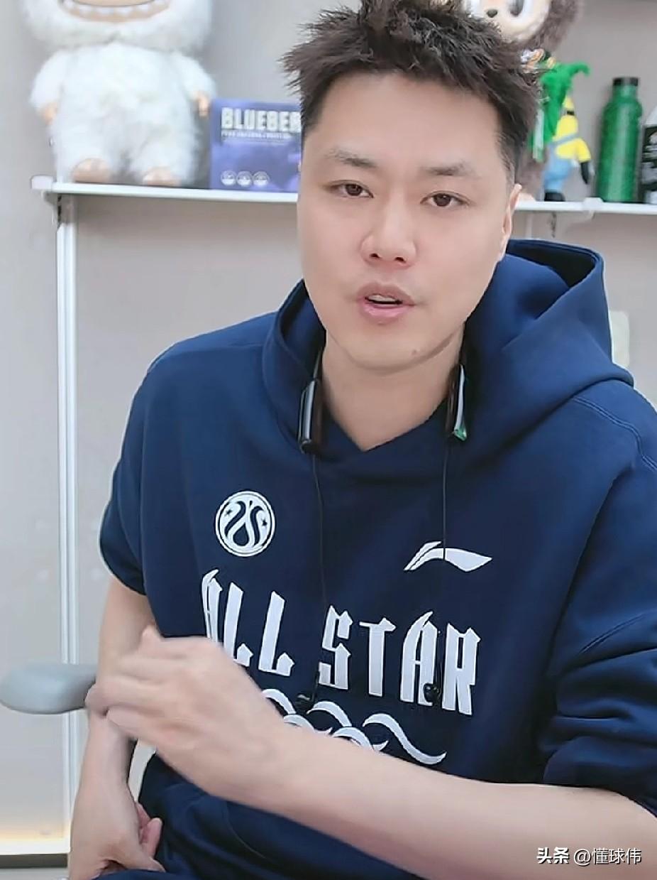 你认同吗？贺天举谈杨鸣：

“辽宁队赢了广东队。”

“最近球队也在变好。”
