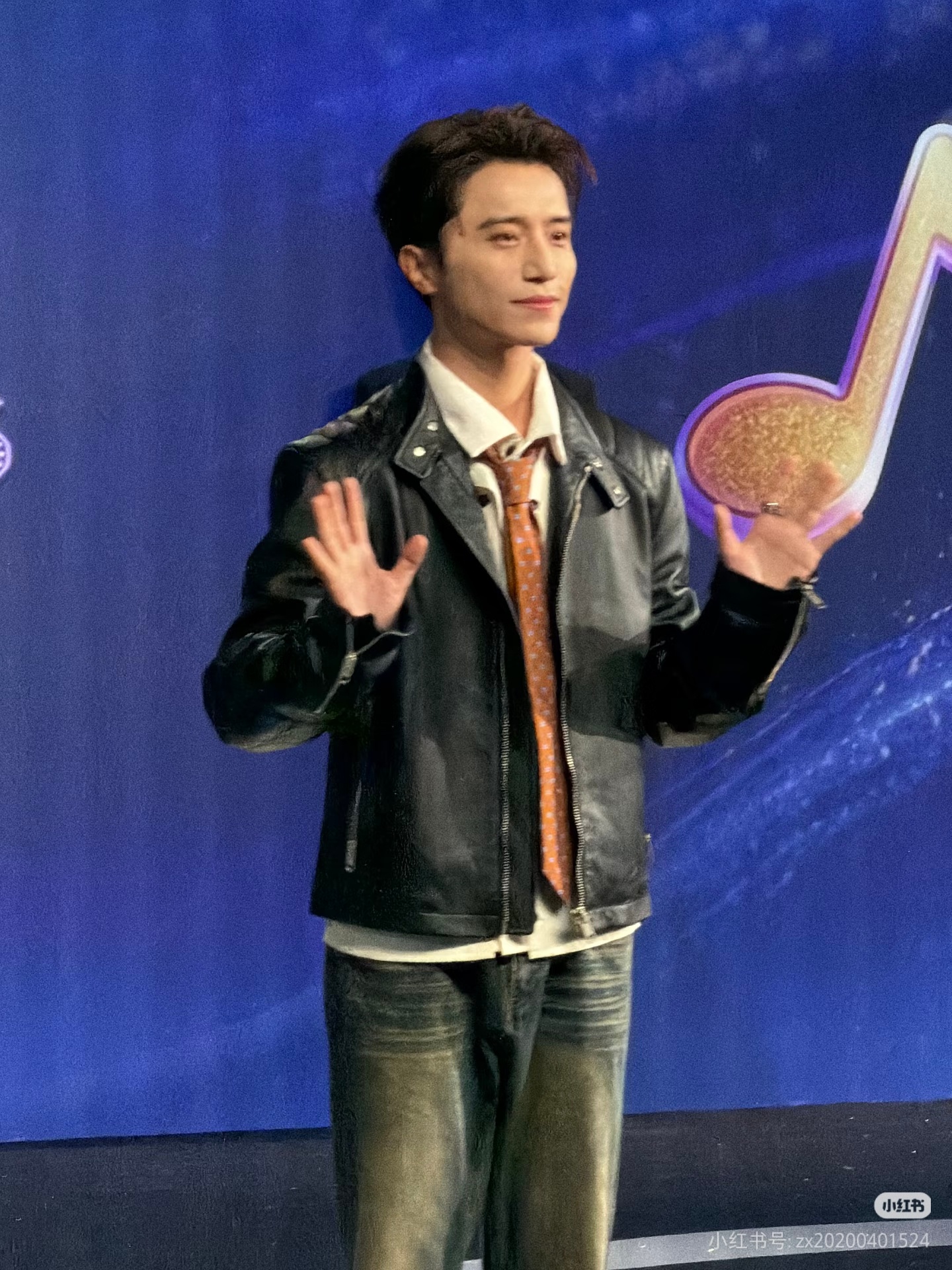 QQ音乐巅峰之夜生图，抛弃滤镜，到底谁扛住了原相机？王俊凯、魏晨 、陈立农、张云