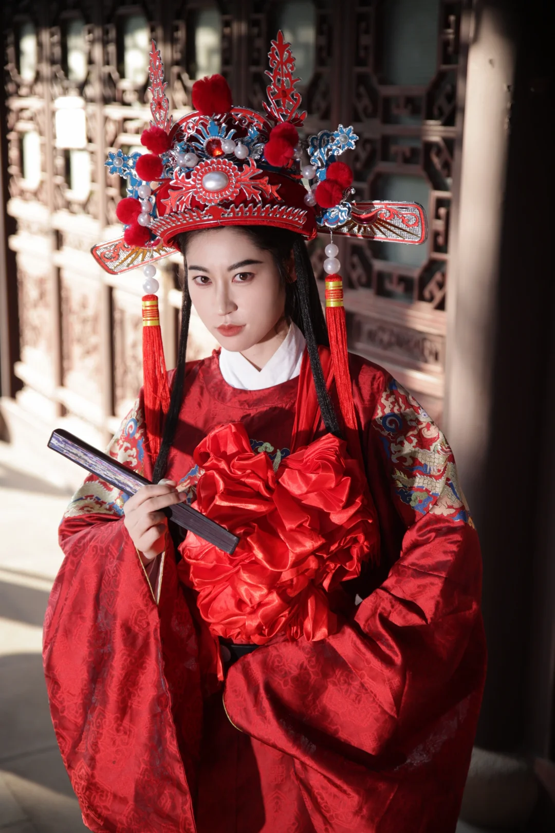 谁知纱帽罩婵娟