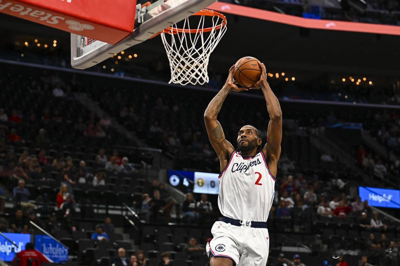 战神卡！单节26分、三节砍下51分，简直就是天神下凡！

NBA常规赛，快船主场