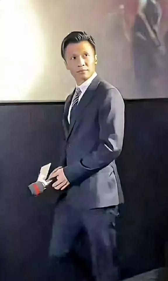 宋小宝换脸了，还挺帅。