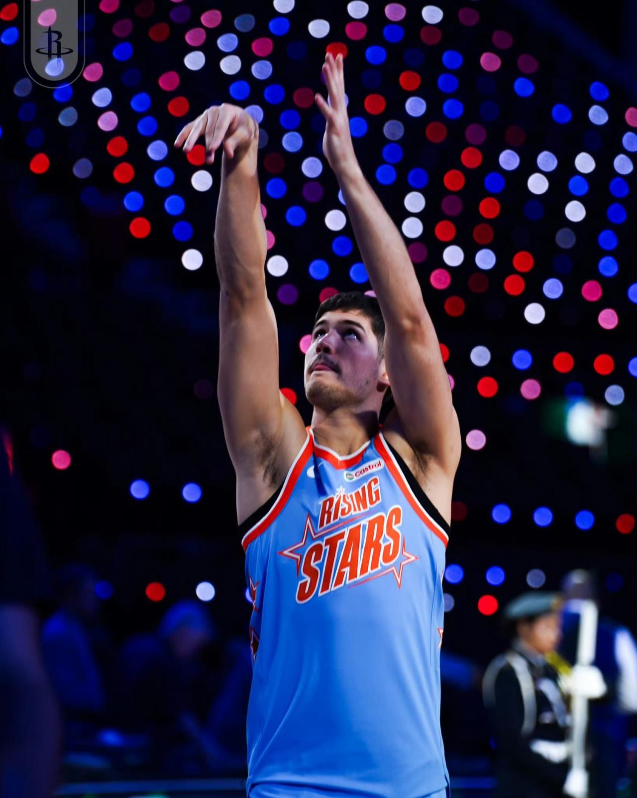 nba全明星新秀赛好样的小谢三分三中👏