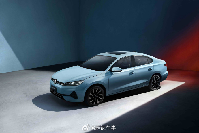 一汽-大众速腾S 盲订的活动开启：全新速腾s正式亮相 直播间可以直接下定哦~1、