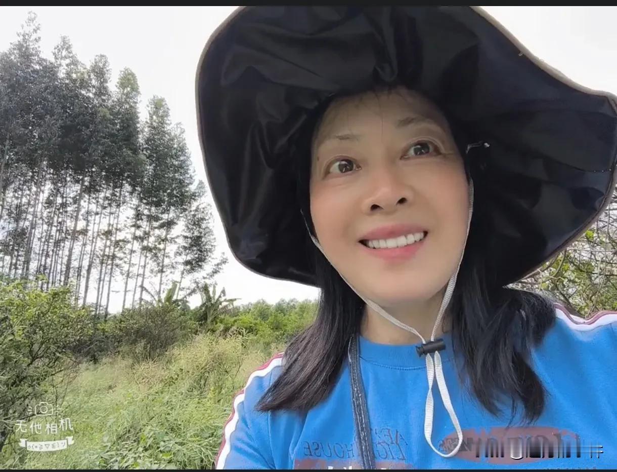 人到老年最值得炫耀的是什么?昨晚，我独自外出散步时正在思考这个问题，人到老年什么