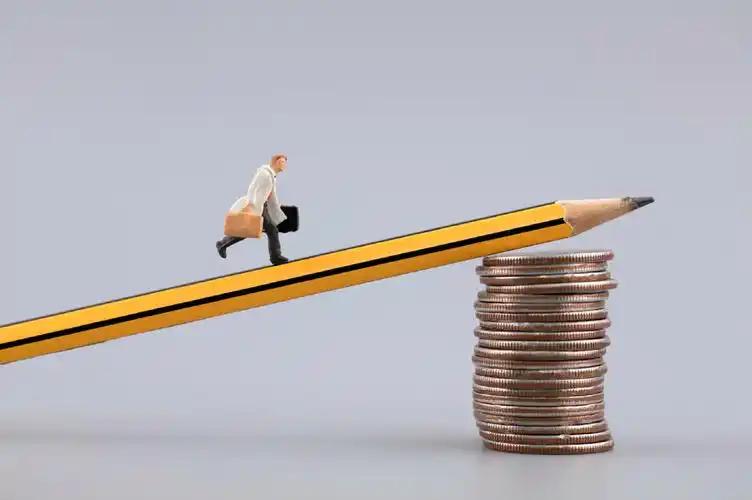 有必要将历史高位点位杠杆饱和度作为本轮周期关键阈值予以参考

通过对杠杆资金的警