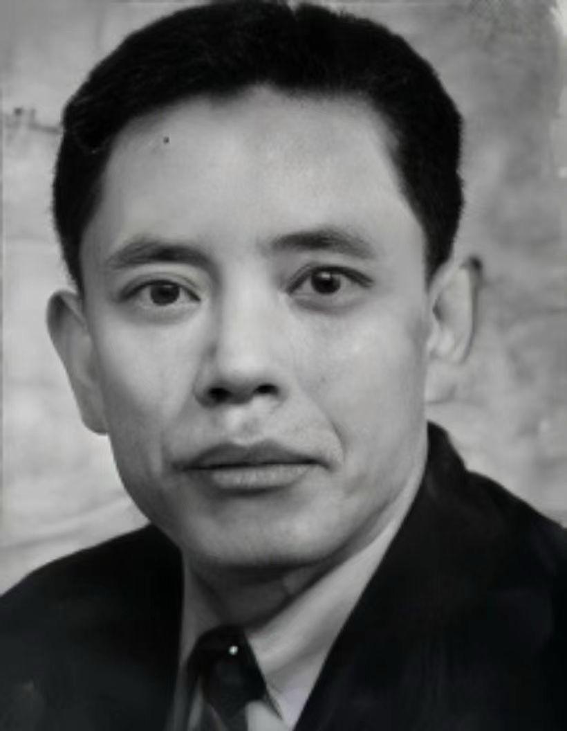 1948年，军统元老余乐醒在自贡遇到了自己的学生，可这个学生却准备抓他，余乐醒见