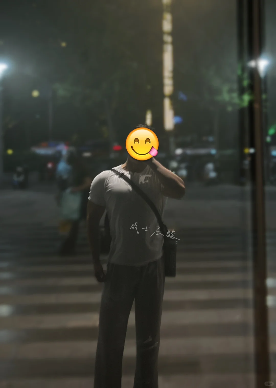 我们新手在健身房就是喜欢拍照。