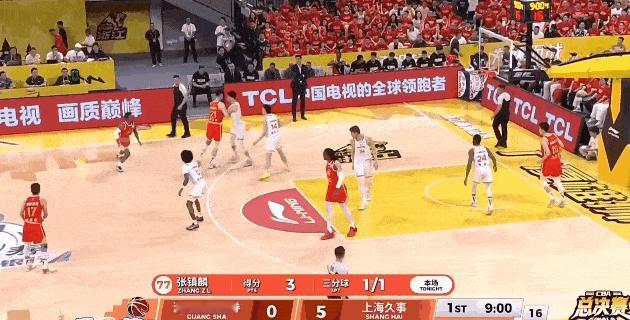 浙江广厦男篮如果没有小外援巴里-布朗，这球队迟早🉐散，谁能想到今夜的广厦男篮总