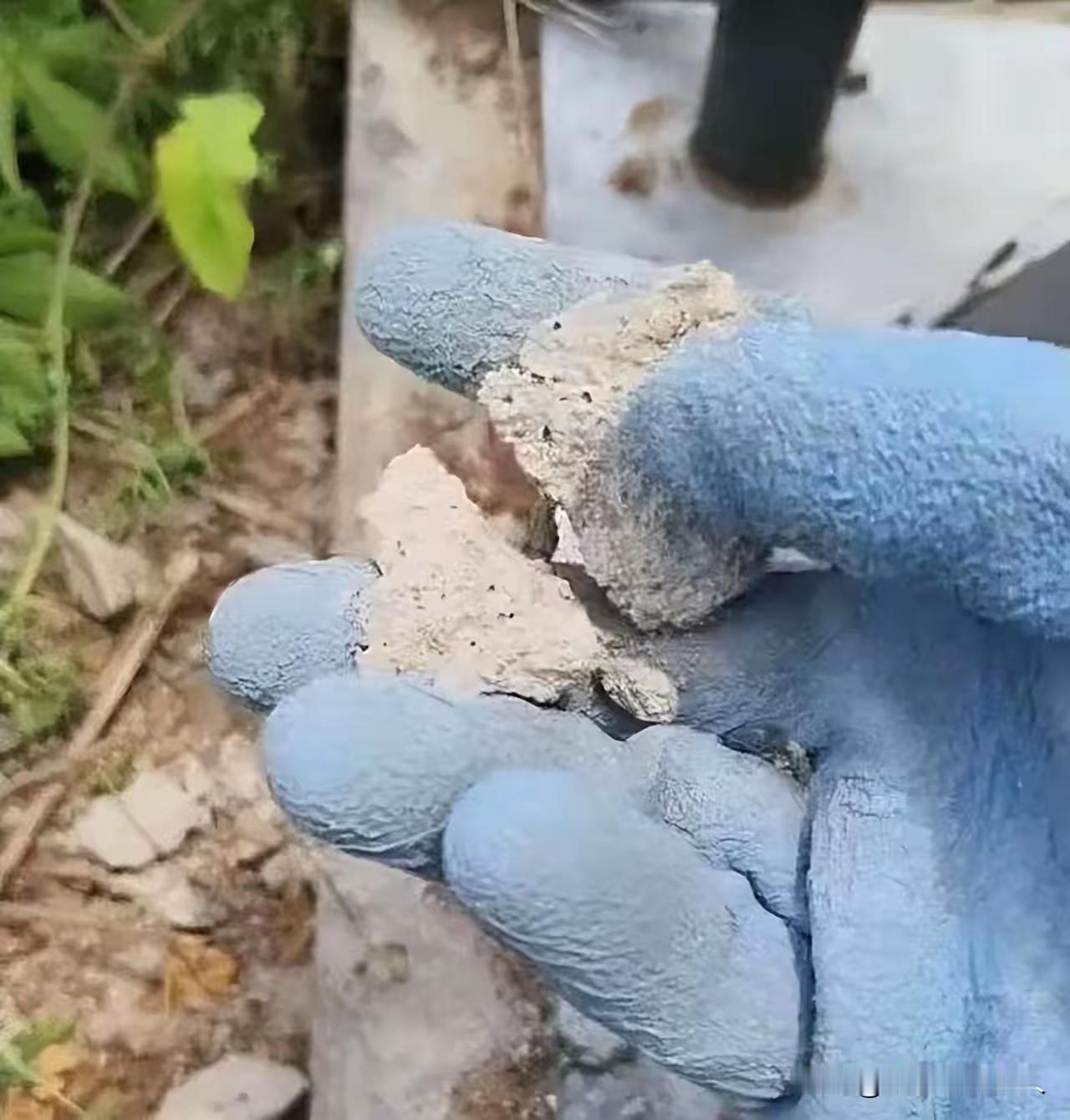 实在不敢相信有
人敢在民生安全工程上动歪心思，胆子大到突破底线。

投资近三亿的