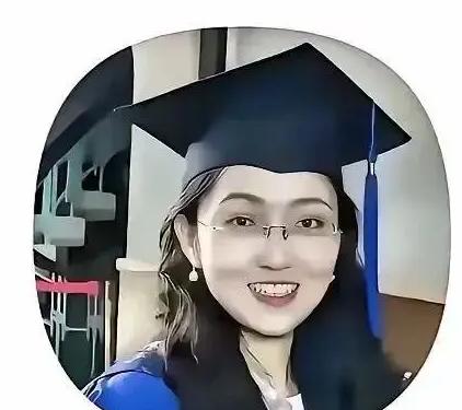 杨同学坑了辅导员，
这烂摊子真糟心


录音曝光后，
辅导员成了大众关注的焦点。