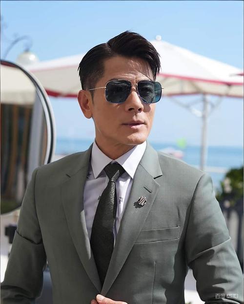 3月15日结束的2026上海F1大奖赛上，出现了众多明星，有不老男神专业赛车手林