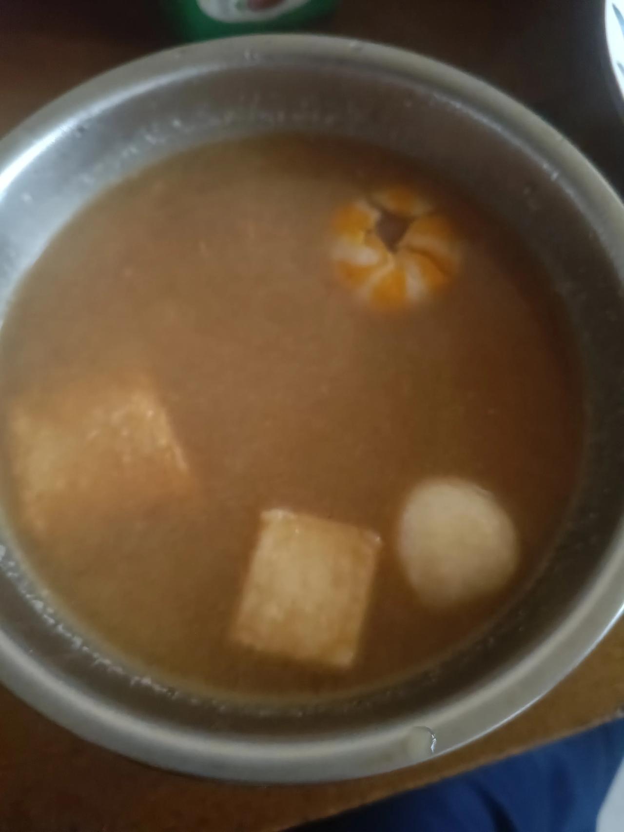 打工人的早餐啊，凑合吃点吧，毕竟吃顿早饭真的是太贵了啊，能省点就省点吧！