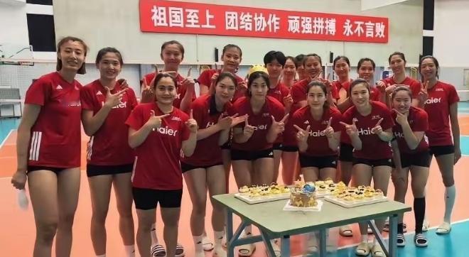 1人归队，1人离队，中国女排备战天津亚锦赛，最新18人大名单如下

今天是8月1