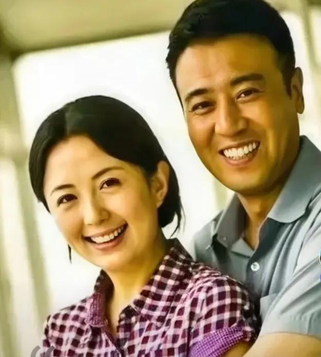 目前，最火的演员是不是于和伟？近几年，一直热度不减，热播剧一部接着一部，不但没让