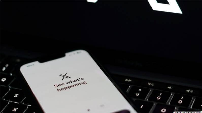 [X平台推出X钱包并启动Xcoin预售]
X平台于周日推出X钱包，该钱包"旨在成