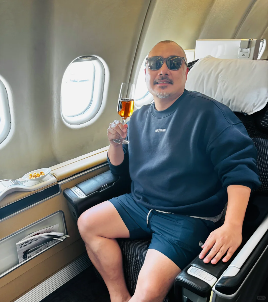 Lufthansa 汉莎航空头等舱回国