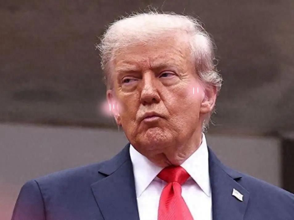 全面反华开始？特朗普不当老二，9国在白宫签字，要废中国王牌，事情来得很突然。但仔