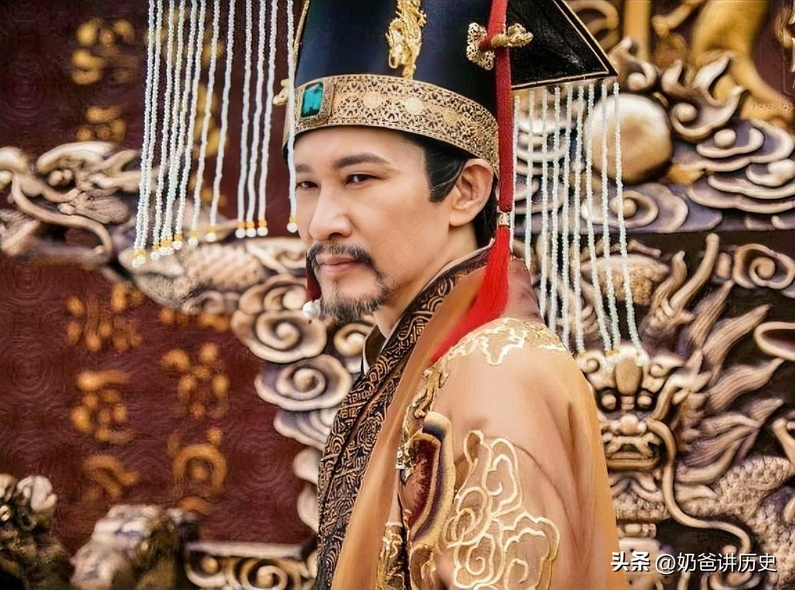 收复长安后，李亨写信给躲在蜀中的李隆基，您回来继续做皇帝，我退回东宫做太子。李隆