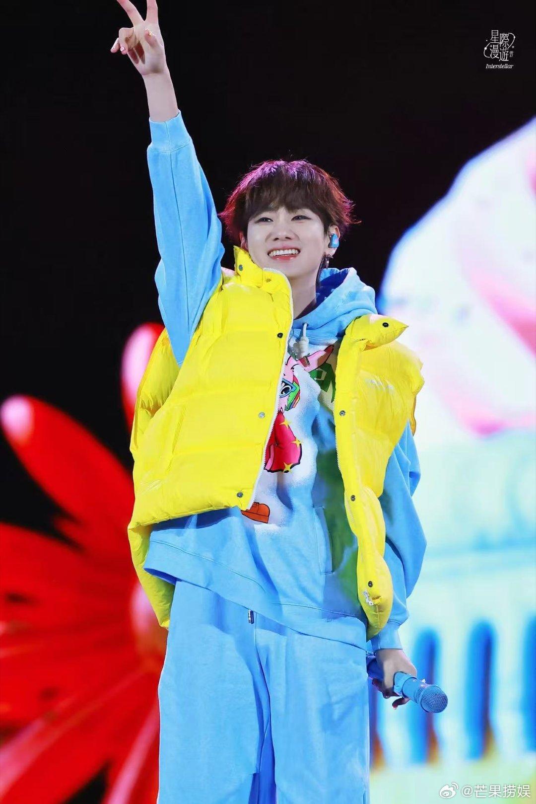 汪苏泷发了新歌粉旋风麦当劳甜品代言人汪苏泷汪苏泷真的很懂春日浪漫！全新单曲《粉旋