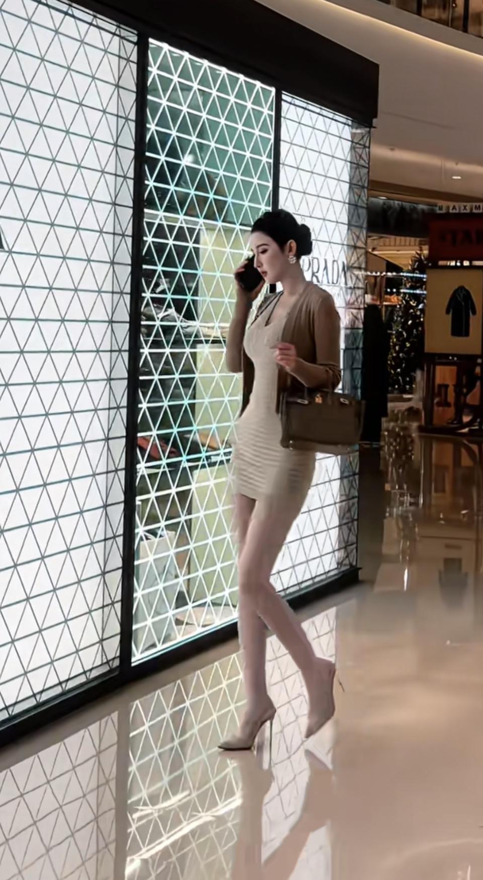 湖南臭豆腐，那可是一绝！尤其是长沙臭豆腐，堪称国家级非物质文化遗产，是长沙的城市