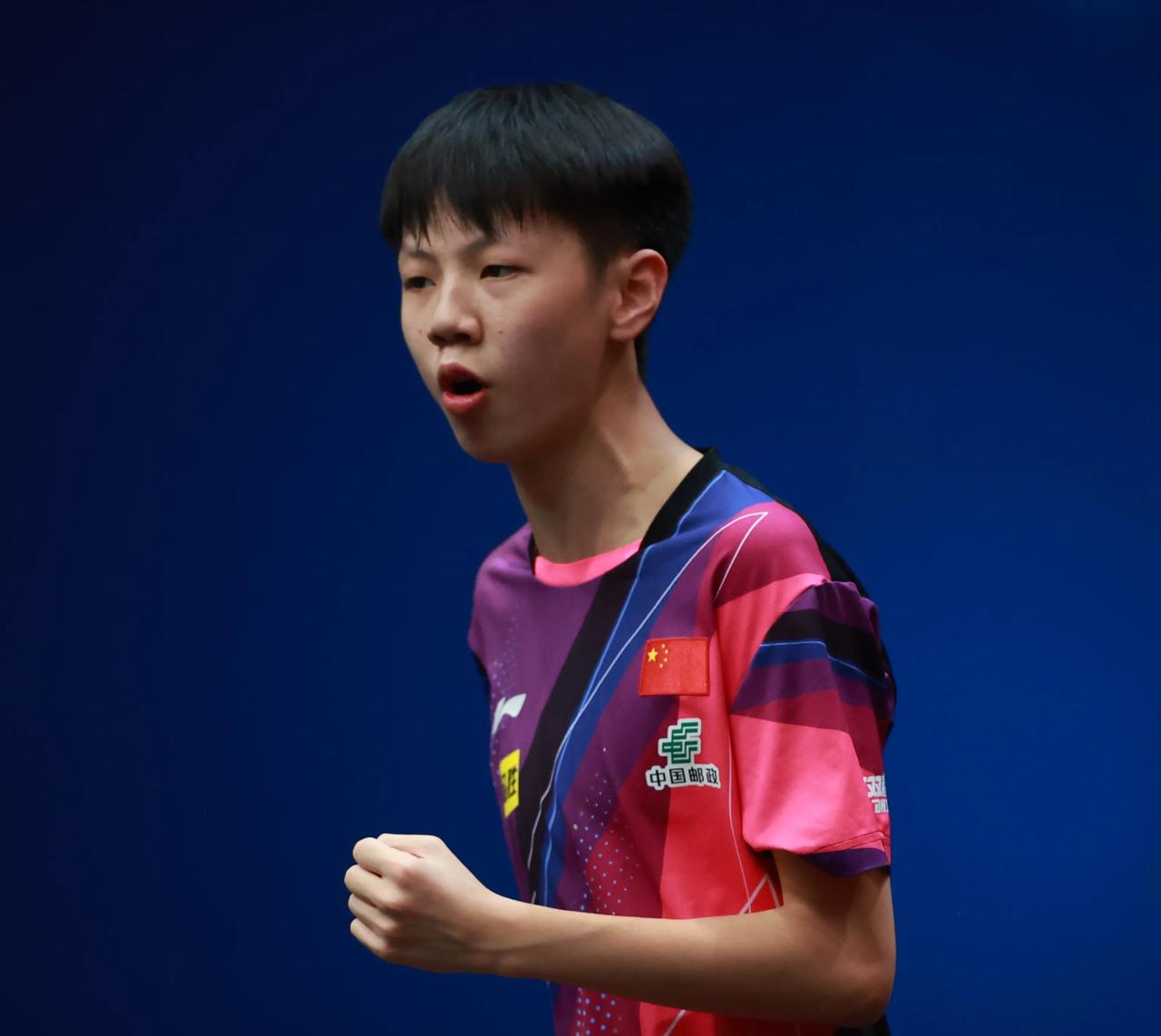 U15男单决赛
孙杨🇨🇳4-0渡部民人🇯🇵
【11:6，11:6，11: