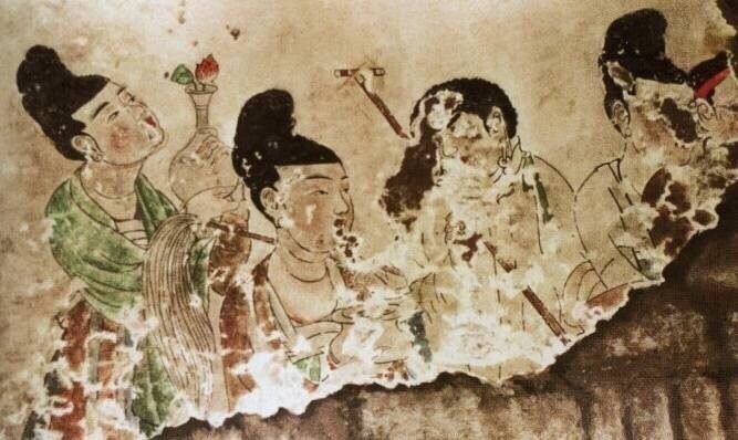 #西安旅游热度增速位列全国三甲##唐朝#长乐公主墓壁画 … 看到“××到此一游”