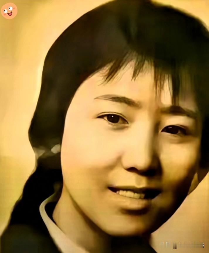 新婚夜新娘跪地坦白怀了前任的孩子，搁现在，这婚离定了，还得挂网上去闹。

可19