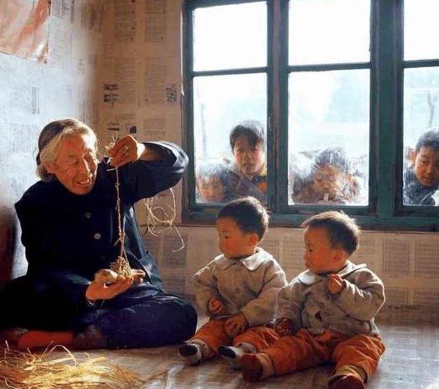 人生难免老去，但别让回忆变成“岁月的痕迹”】

回忆，这个词听起来像是一场盛大的